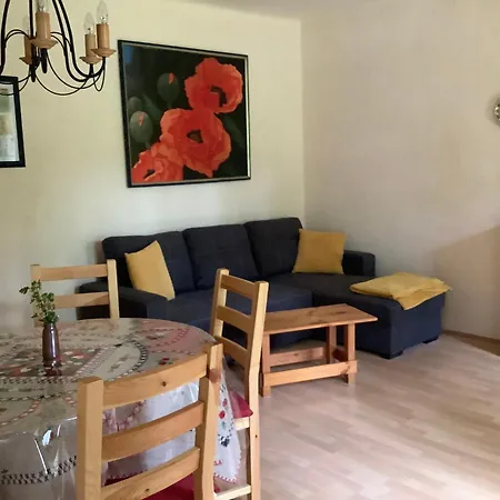 Kisszoeloe Apartment Szolosgyorok