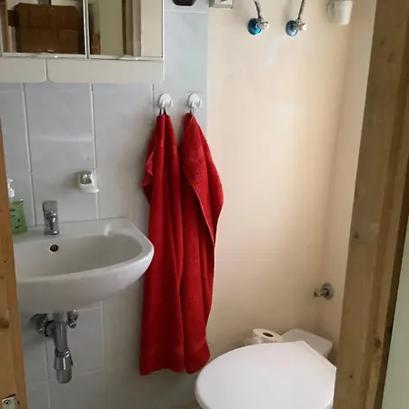 Apartment Kisszoeloe Szolosgyorok